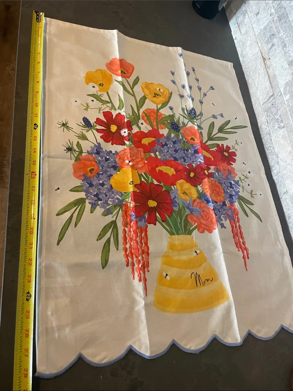 NEW Anthropologie Floral Beehive Mom Dish Towel